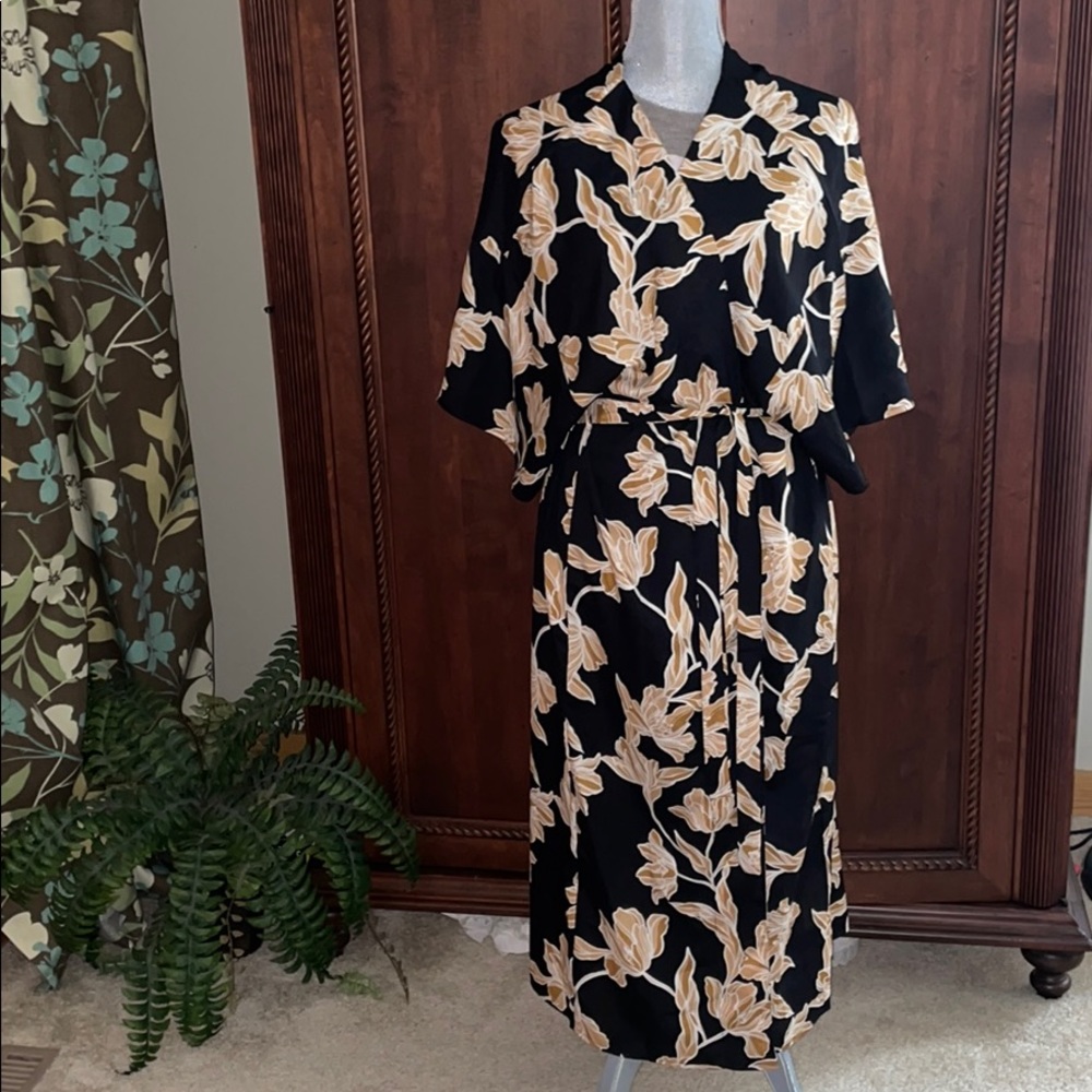 Madison Du Soir S/M luxurious robe or flirty cardi